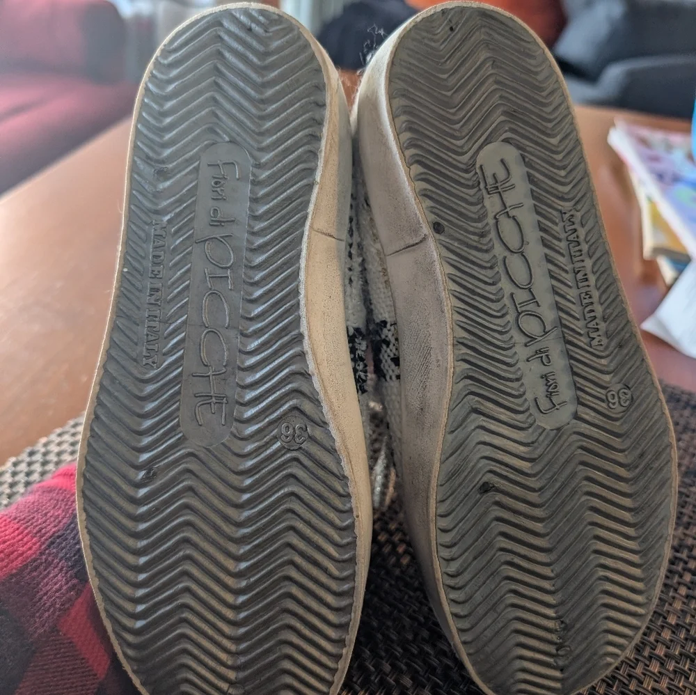 Fiori Di Picche Fashionable Tweed/Boucle  Sneakers with Gold Lace - Picture 10 of 11